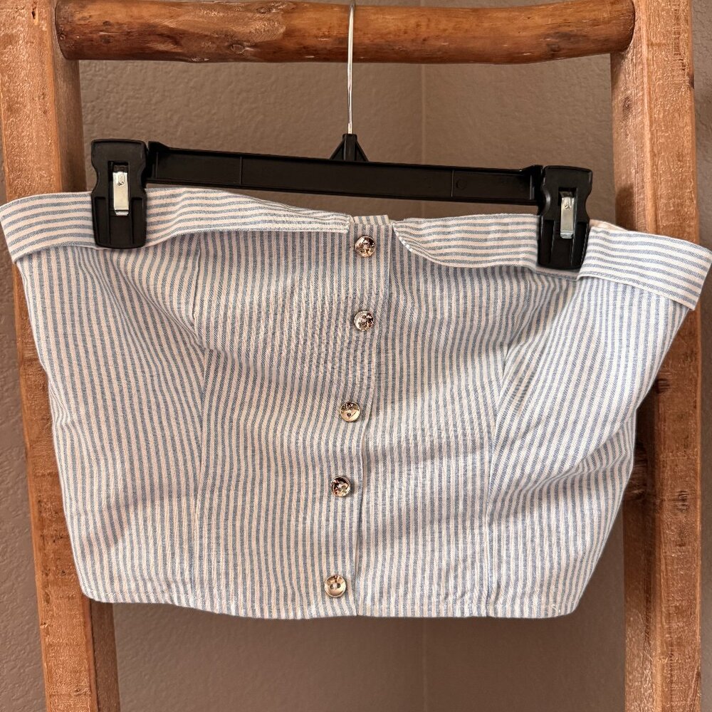 Storia Summer Strapless Crop Top